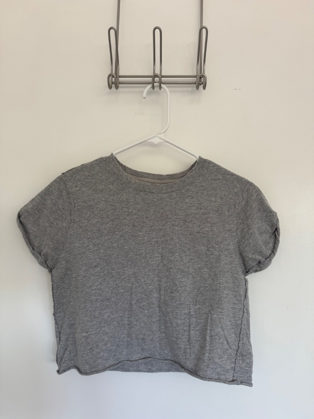 Free People We The Free Perfect Tee Bundle 3 Crop Tops Black Gray White - Picture 5 of 11